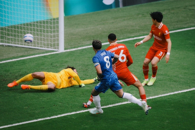 Quật ngã Liverpool, Chelsea tiến gần đến tấm vé dự Cúp C1 629908