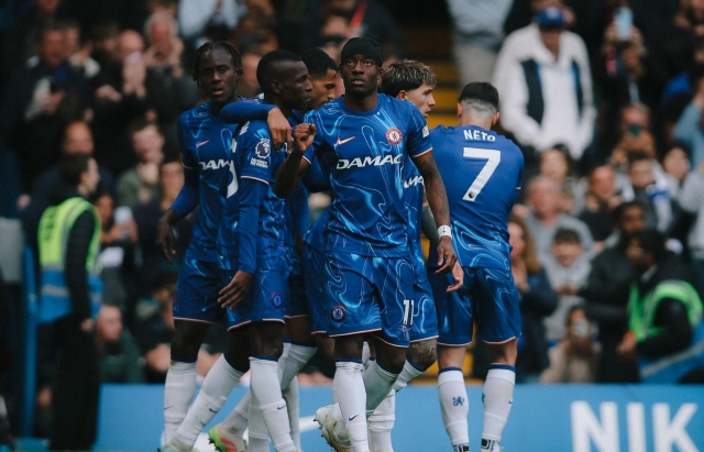 Quật ngã Liverpool, Chelsea tiến gần đến tấm vé dự Cúp C1 629909