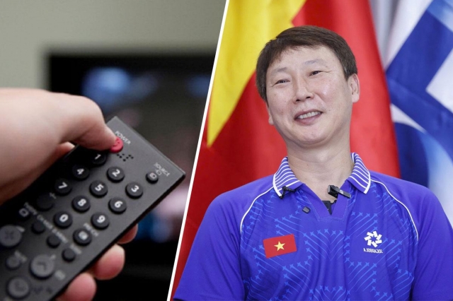 Gia đình HLV Kim Sang-sik tắt tivi khi Việt Nam bị dẫn 0-2