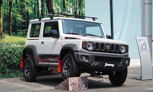 Cận cảnh dàn Suzuki Jimny hội tụ tại Hà Nội, 'dễ' trở thành trào lưu chơi xe mới 501253