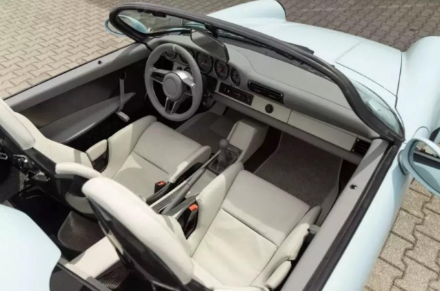Porsche 911 Speedster 1994: Mẫu xe độc nhất với lịch sử đầy ấn tượng 569725