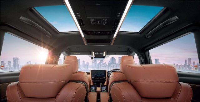 Toyota Alphard 2025 tăng giá bán nhưng trang bị vẫn giữ nguyên 579263