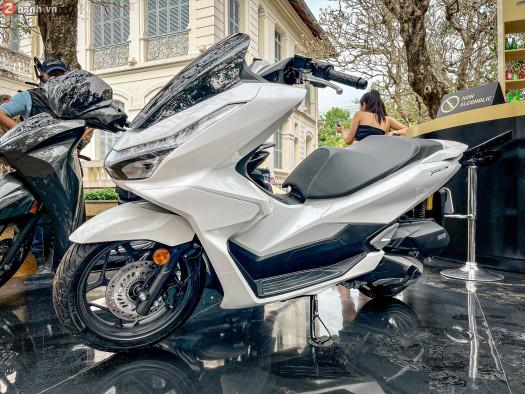 Honda PCX 125 2025 lộ diện tại Việt Nam, hứa hẹn gây sốt trong phân khúc xe tay ga cao cấp 579286