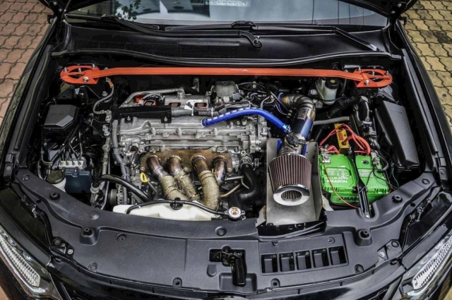 Toyota Camry 2018 độ “khủng” gây xôn xao thị trường xe cũ với giá bán hấp dẫn 591854