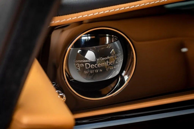 Rolls-Royce Spectre Soulmate – Biểu tượng tình yêu và đẳng cấp siêu sang 597532