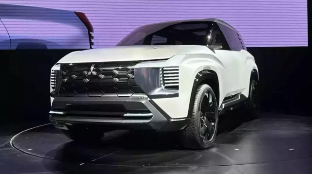 Mitsubishi Xforce 7 chỗ hoàn toàn mới chạy thử nghiệm trong lớp ngụy trang tại Đông Nam Á 597689