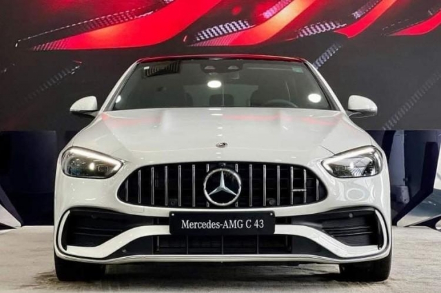 Mercedes-AMG C43 2025 điều chỉnh giá bán tại Việt Nam kèm bổ sung thêm trang bị 603826