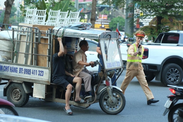 Siết chặt kiểm tra, tăng cường xử lý xe 3,4 bánh tự chế trên toàn quốc 607222