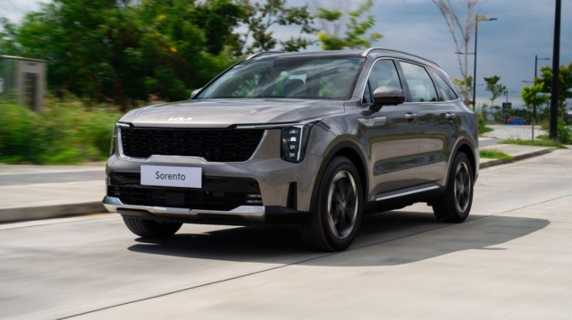 Kia Sorento 2025 rục rịch ra mắt bản nâng cấp, thêm trang bị mới cạnh tranh Santa Fe 607552
