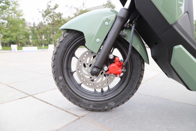 Honda ICON e: Cú hích đầu tiên trong hành trình điện hóa nhưng còn nhiều “điểm” cần khắc phục 617467