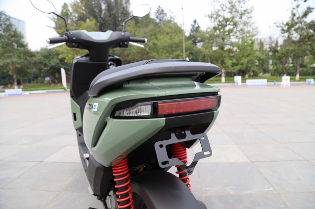 Honda ICON e: Cú hích đầu tiên trong hành trình điện hóa nhưng còn nhiều “điểm” cần khắc phục 617469