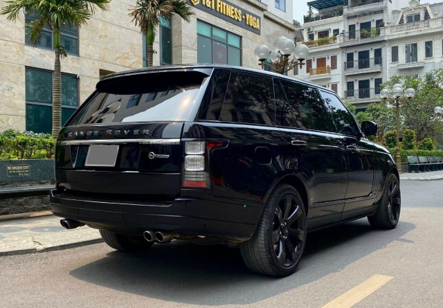 Range Rover Autobiography LWB đời 2014: SUV hạng sang hơn 3 tỷ nhưng tiện nghi không kém Maybach 622799