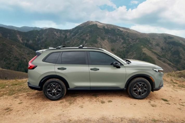 Honda CR-V 2025 trình làng: Bản off-road 204 mã lực xuất trận, bản tiêu chuẩn đã