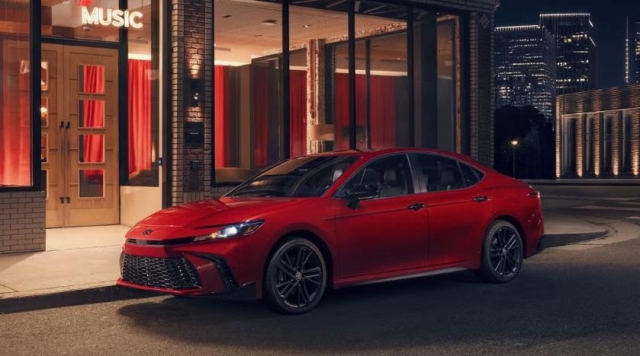 Toyota Camry Nightshade 2025 lộ diện: Bản nâng cấp thể thao cho tín đồ hybrid 629252