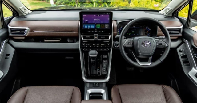 Toyota Innova Exclusive Edition: Phiên bản giới hạn với diện mạo thể thao và trang bị đáng chú ý 630200