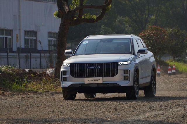 BYD Sealion 6 và Jaecoo J7: Hai tân binh PHEV khuấy đảo phân khúc crossover dưới 1 tỷ 631163