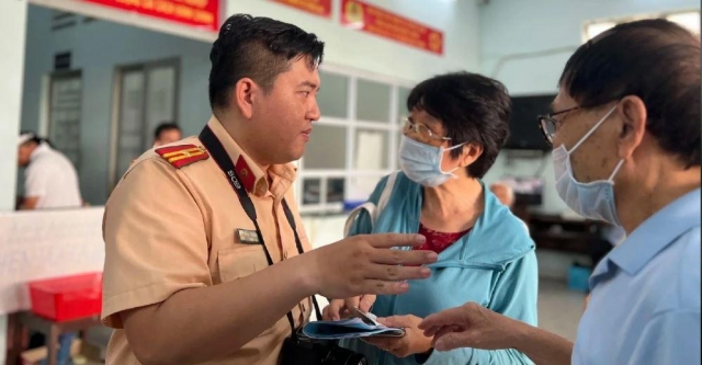Đổi mới thủ tục mua bán xe tại Thành phố Hồ Chí Minh: Nhanh gọn, không cần công chứng 634094
