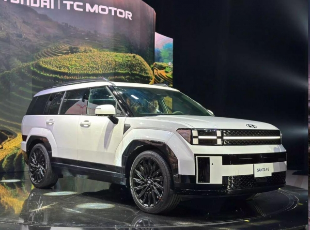 Thị trường ôtô tháng 4/2025: Mitsubishi “lao dốc”, hàng loạt mẫu xe giảm doanh số 636896