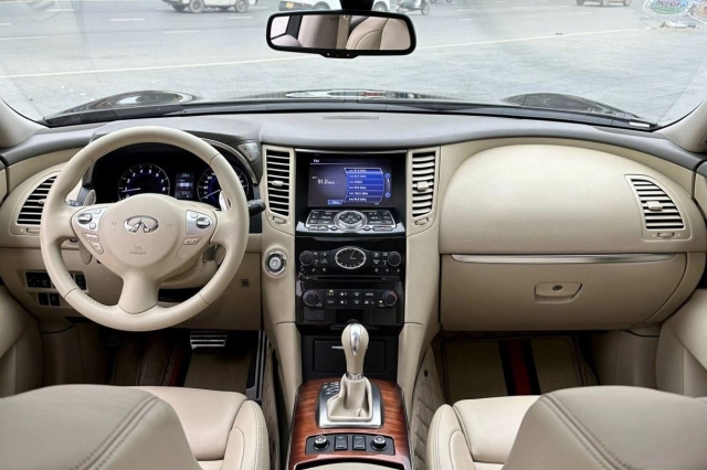 Infiniti QX70 – “Hàng độc” một thời tái xuất: Giá dưới 1 tỷ, mạnh hơn cả SUV phổ thông đời mới 642986