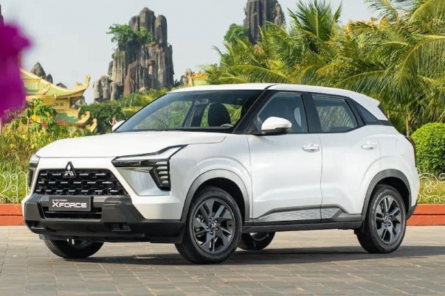 So kè SUV trong tầm giá 700 triệu đồng: Chọn công nghệ cao hay không gian rộng? 644665