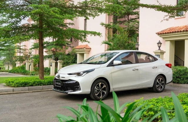 Không chạy theo xu hướng xe giá rẻ: Toyota đang đi ngược hay đi đúng? 648445