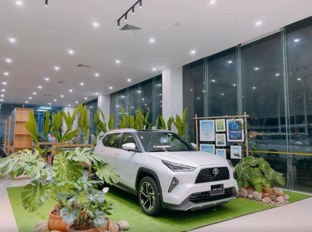 Tháng 5 nhiều biến động tại Toyota: SUV hạng sang bán vượt kỳ vọng, sedan bình dân lên ngôi, 649416