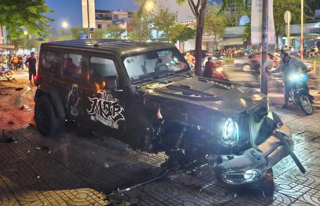 Tài xế cầm lái xe Jeep khai gì sau khi gây tai nạn khiến hai mẹ con tử vong ở TP.HCM 650810