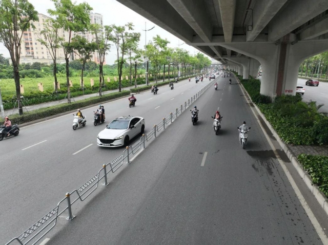Hà Nội phân làn cố định tuyến Võ Chí Công từ ngày 9/7 662296