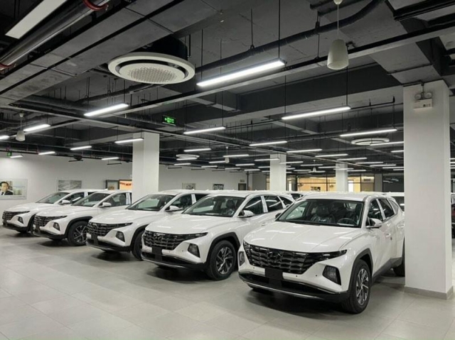 Hà Nội dự kiến tăng mạnh phí trước bạ và cấp biển số: Người dùng xe xăng, dầu sẽ phải trả giá cao hơn 667640