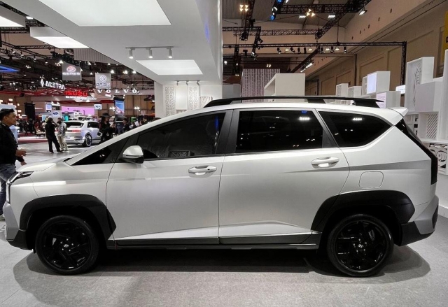 Hyundai Stargazer 2025 ra mắt tại Indonesia: Thiết kế mới, thêm tiện nghi, giá quy đổi chỉ từ 433 triệu đồng 670709