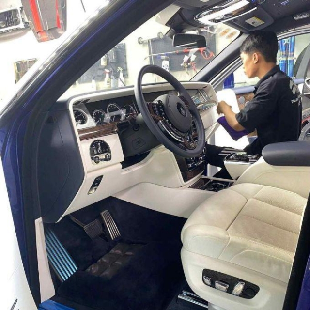 Rolls-Royce Phantom VIII Bespoke xuất hiện tại Hà Nội: Đẳng cấp cá nhân hóa, giá trị chạm ngưỡng 60 tỷ đồng 674232