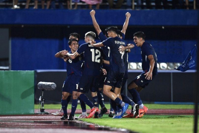 Trực tiếp Thái Lan 1-0 Philippines: Chanathip tỏa sáng 541009