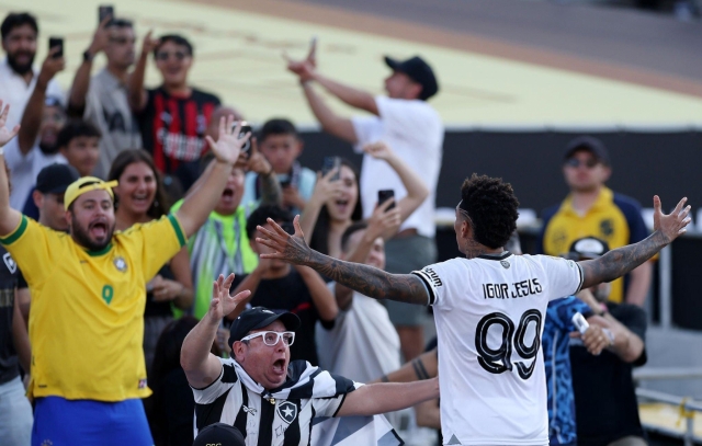 Botafogo tạo địa chấn, hạ gục PSG ở FIFA Club World Cup 652892