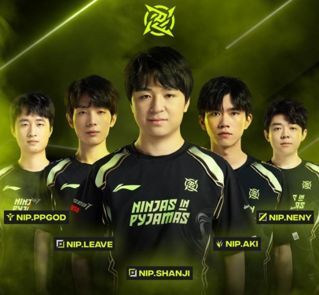 NIP mở cuộc