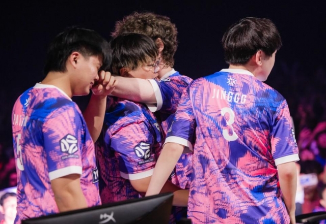 PRX dễ dàng đứng đầu bảng A tại Esports World Cup 2025 662441