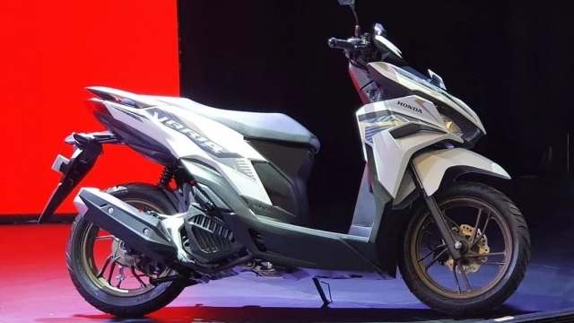 Giá xe Vario 125 mua trả góp