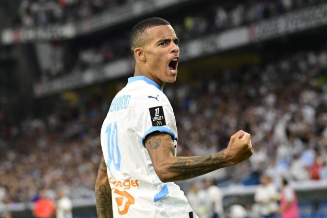 Greenwood dẫn đầu danh sách ghi bàn Ligue 1 cùng Dembele của PSG.
