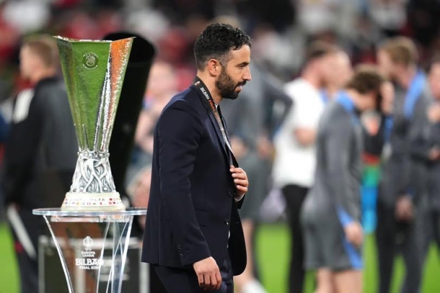 HLV Ruben Amorim muốn đưa những cầu thủ chất lượng về Old Trafford trong mùa hè này. Ảnh: CLB
