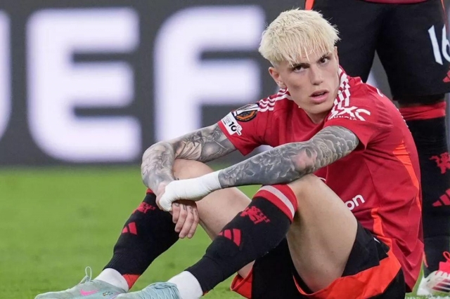 Alejandro Garnacho được cho là sẽ rời Man United hè này.