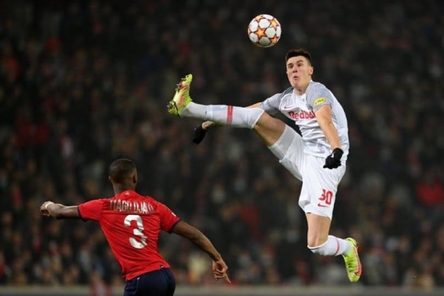 Arsenal đang dẫn đầu trong cuộc đua giành chữ ký của Benjamin Sesko. Ảnh: CLB