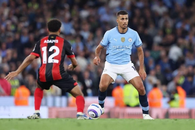 Rodri vào sân ở phút thứ 83 trong trận đấu áp chót của City trong mùa giải gặp Bournemouth.