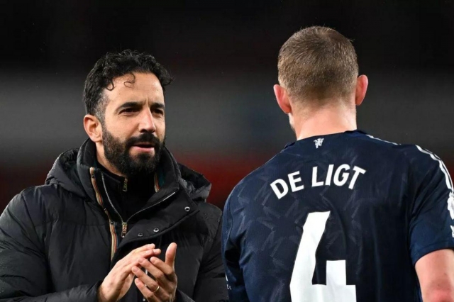 Matthijs de Ligt thích cách nói chuyện thẳng thắn của Ruben Amorim.