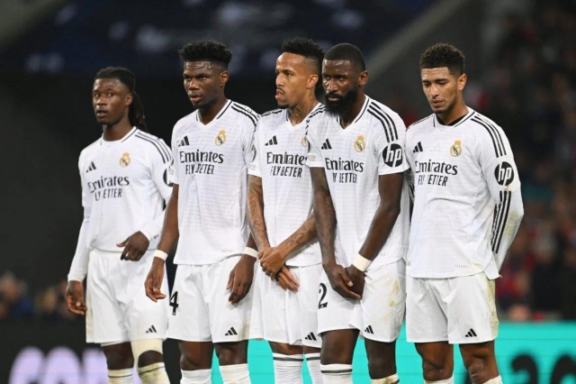 Hàng thủ chắp vá của Real Madrid mùa giải vừa qua