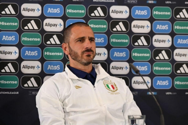 Leonardo Bonucci gia nhập BHL đội tuyển Ý (Ảnh: Football Italia).