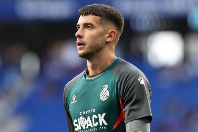 Barca đã đạt thỏa thuận chiêu mộ Joan Garcia (Ảnh: Football Espana)