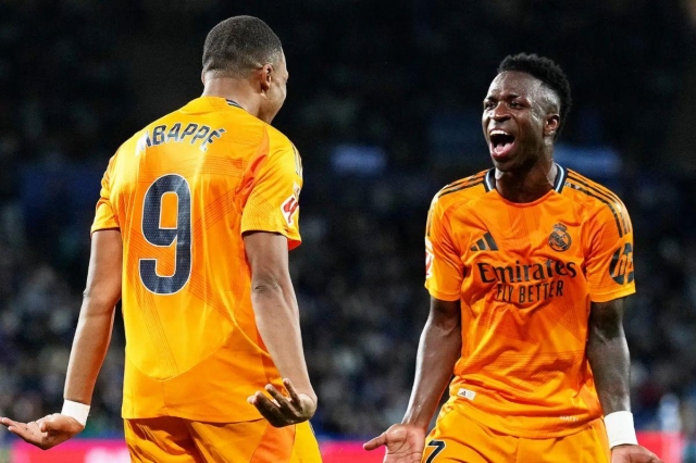 Klinsmann cảnh báo Xabi Alonso về Mbappe và Vinicius Jr (Ảnh: GOAL).