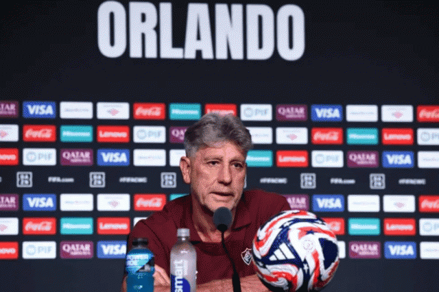 HLV Fluminense phát biểu đầy tự tin trước trận. Ảnh: The New York Times