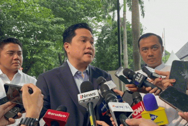 Chủ tịch PSSI Erick Thohir chính thức lên tiếng về vấn đề này. Ảnh: CNN Indonesia