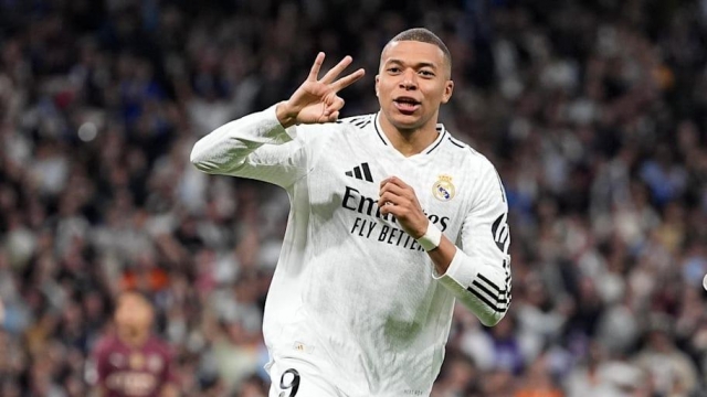 Mbappé sẽ có lần đầu tiên gặp lại đội bóng cũ là PSG (Ảnh: ESPN)