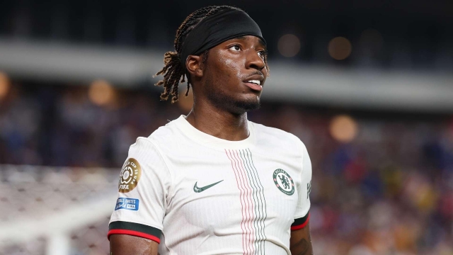 Arsenal vừa đưa ra lời hỏi mua Madueke của Chelsea (Ảnh: Goal)